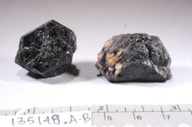 Hibonite