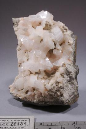 Heulandite