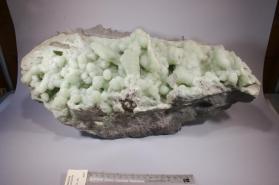 PREHNITE