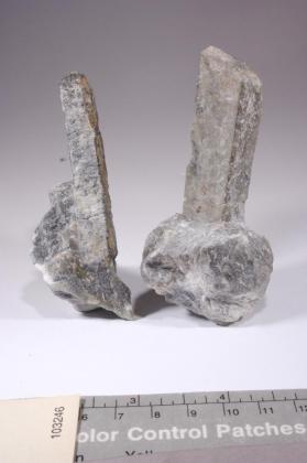 KYANITE