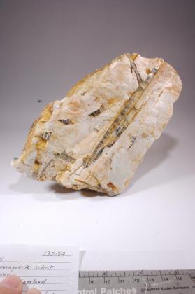 KYANITE