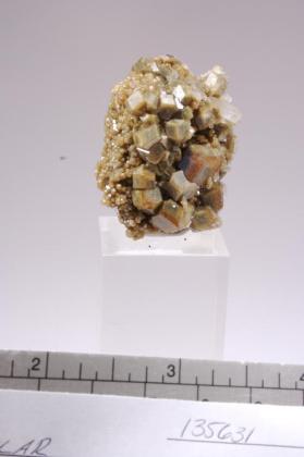 GROSSULAR