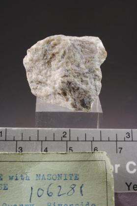 Ganomalite