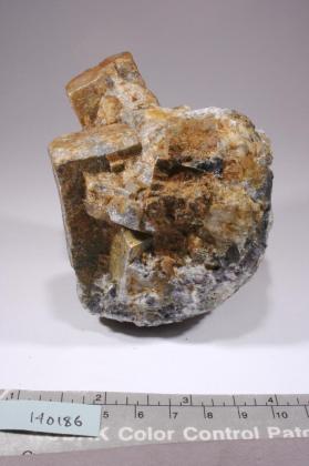 KYANITE