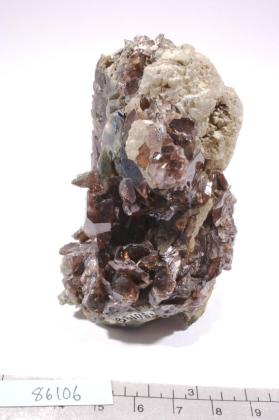 Axinite-(Fe)