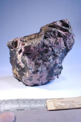 RHODONITE with Tephroite