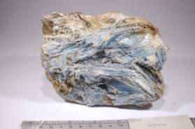 KYANITE