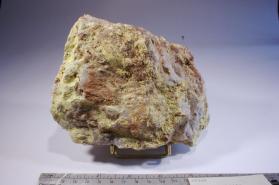 Ferrimolybdite