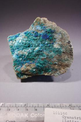 Cyanotrichite