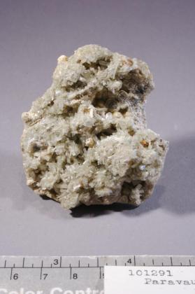 Paravauxite