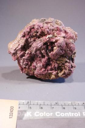 Erythrite