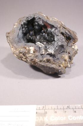 Groutite