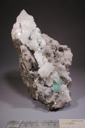 Heulandite