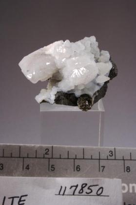 Heulandite