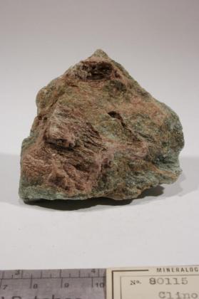 Clinozoisite