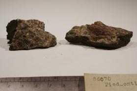 Piemontite