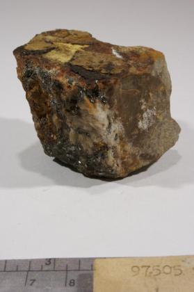 Montanite