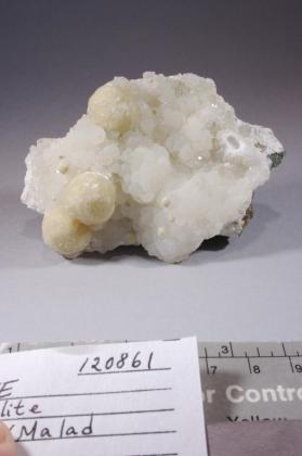 PREHNITE