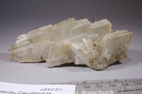 cleavelandite