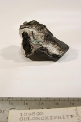 Chloroxiphite with Diaboleite and Mendipite