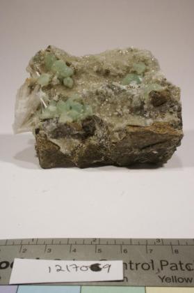 PREHNITE