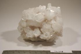 Apophyllite-(KOH) with Quartz