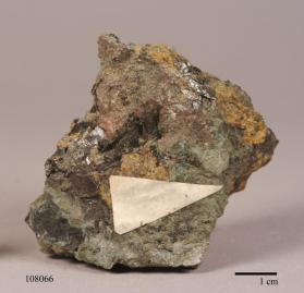 DATOLITE with GARNET and Hancockite