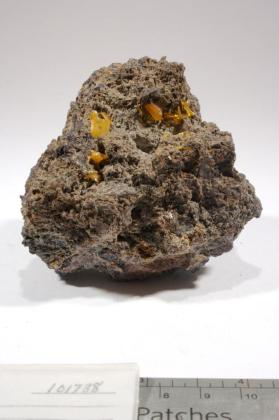 Wulfenite