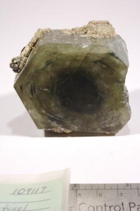 FLUORAPATITE