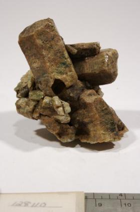 FLUORAPATITE