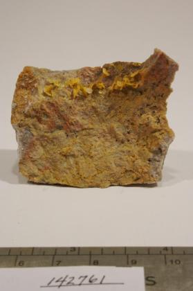 Wulfenite