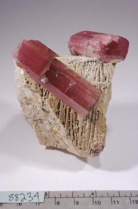 ELBAITE