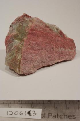 Piemontite with Quartz and thulite and TREMOLITE