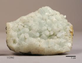 PREHNITE