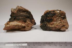 Allanite-(Ce)