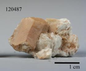 Hydroxylherderite