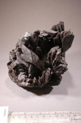 Axinite-(Fe)