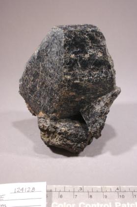 Fluororichterite