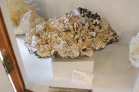 MICROCLINE