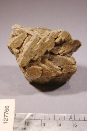 Johannsenite