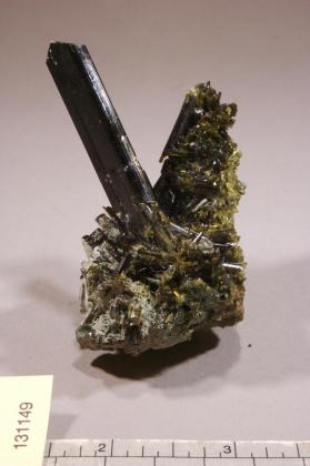 EPIDOTE