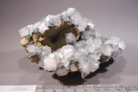 Apophyllite-(KF)