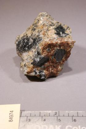 Lavenite