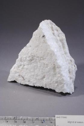 Hydromagnesite