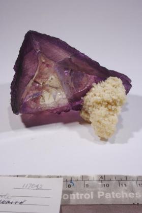 FLUORITE with BARITE