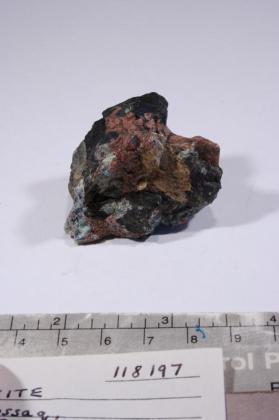 Aenigmatite