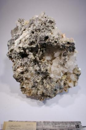 CERUSSITE