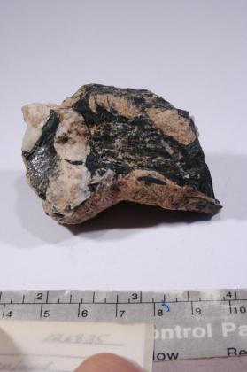 Aenigmatite