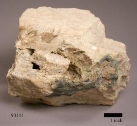 BERYLLONITE