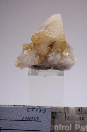 CALCITE with amethyst